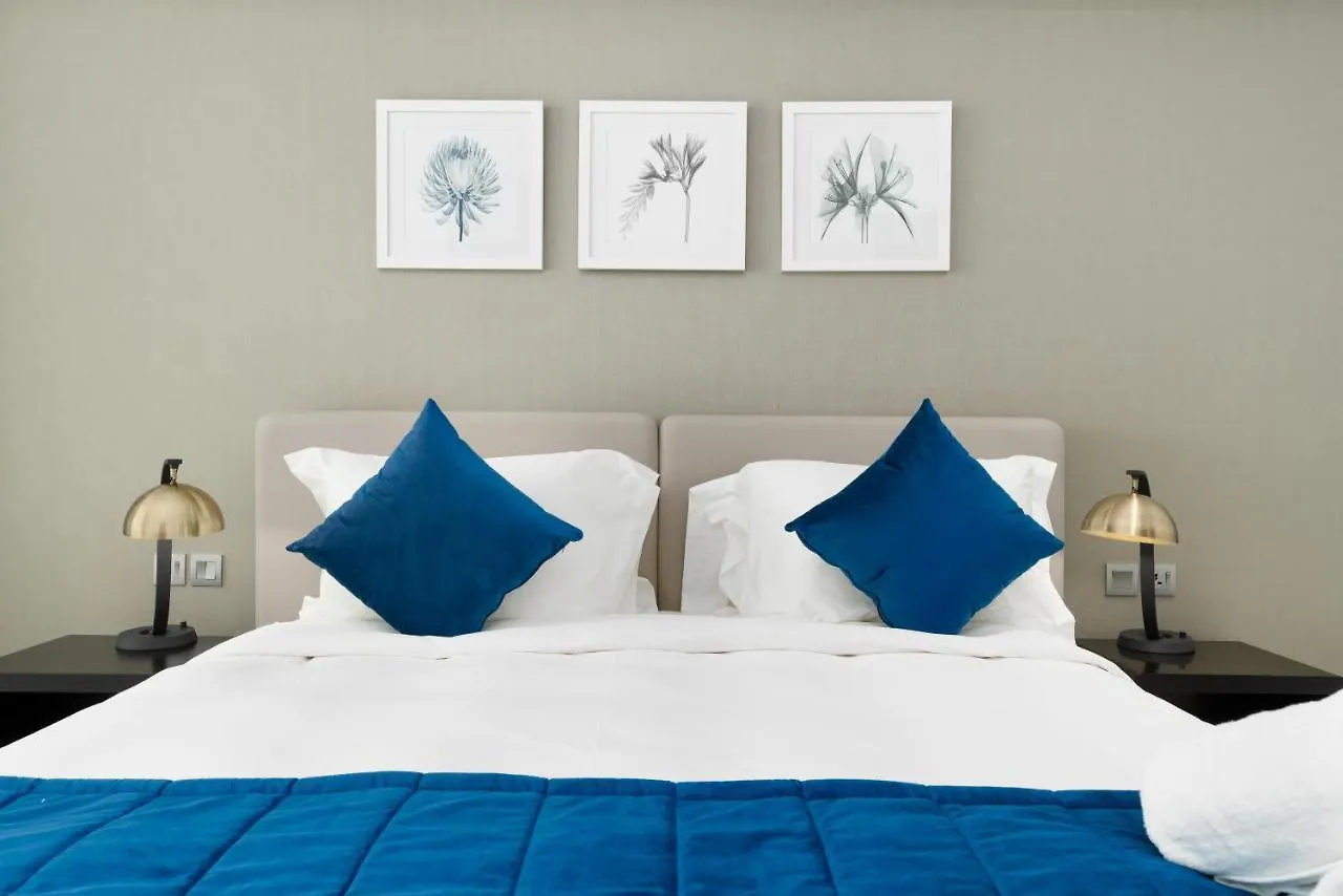 White Sage - Condo With Incredible Canal And Burj Khalifa Views Dubai 0*,  United Arab Emirates