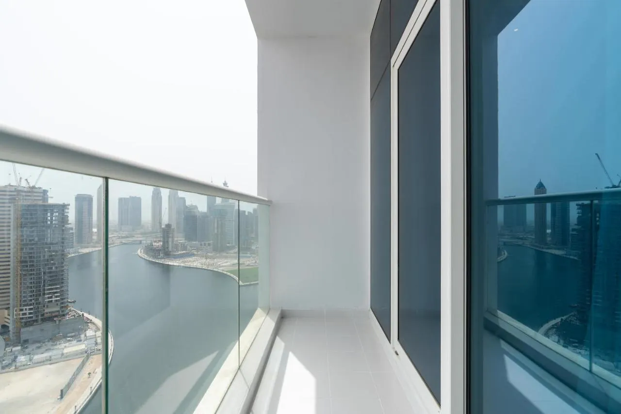 White Sage - Condo With Incredible Canal And Burj Khalifa Views Dubai 0*,