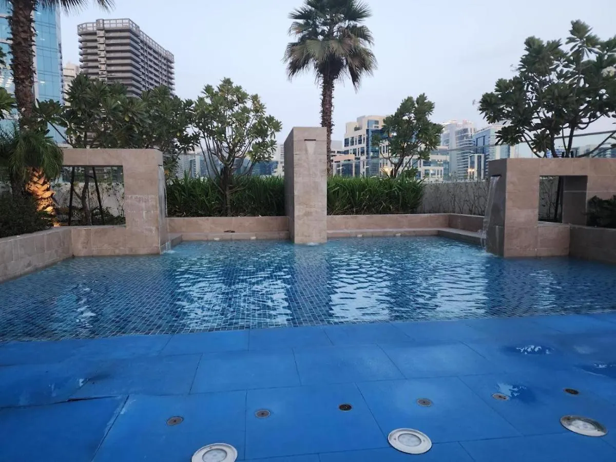 White Sage - Condo With Incredible Canal And Burj Khalifa Views Dubai United Arab Emirates