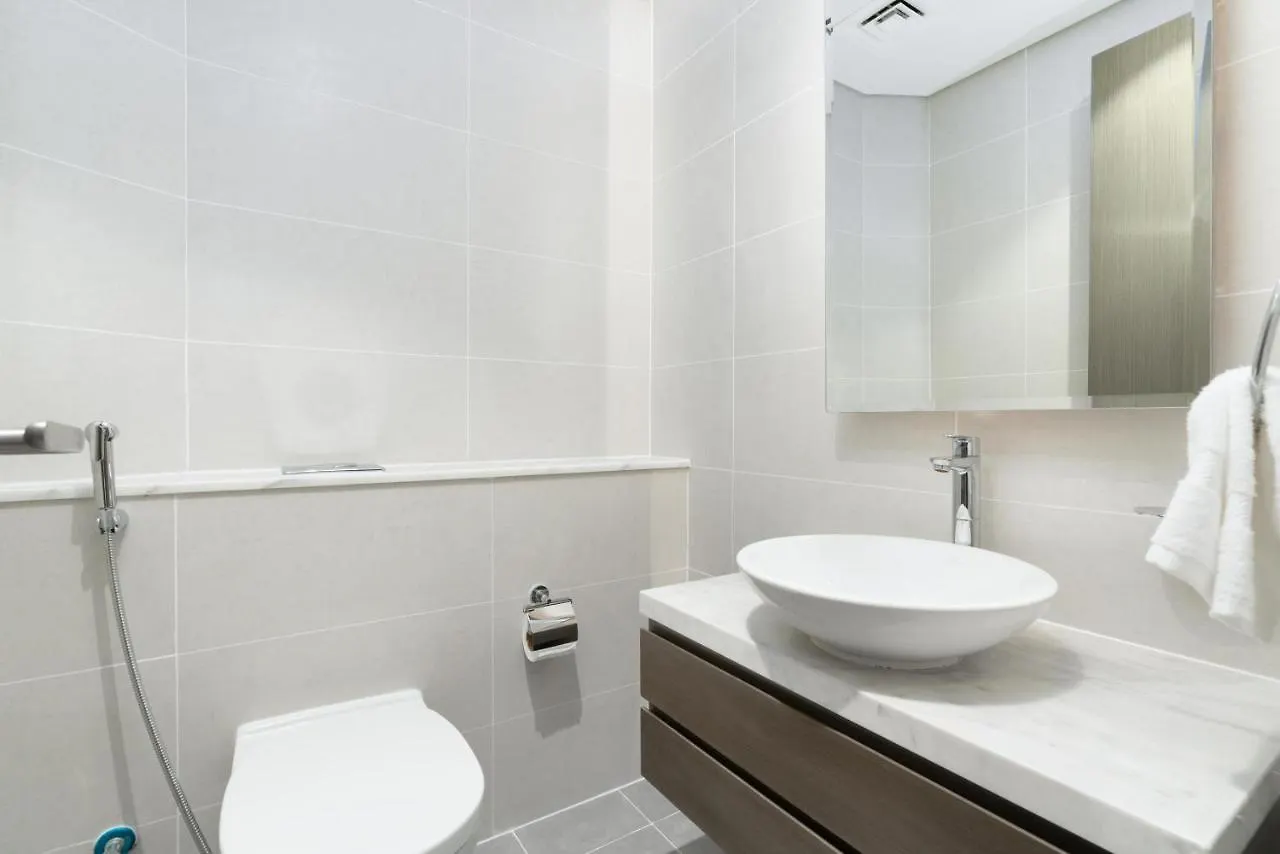 Apartment White Sage - Condo With Incredible Canal And Burj Khalifa Views Dubai