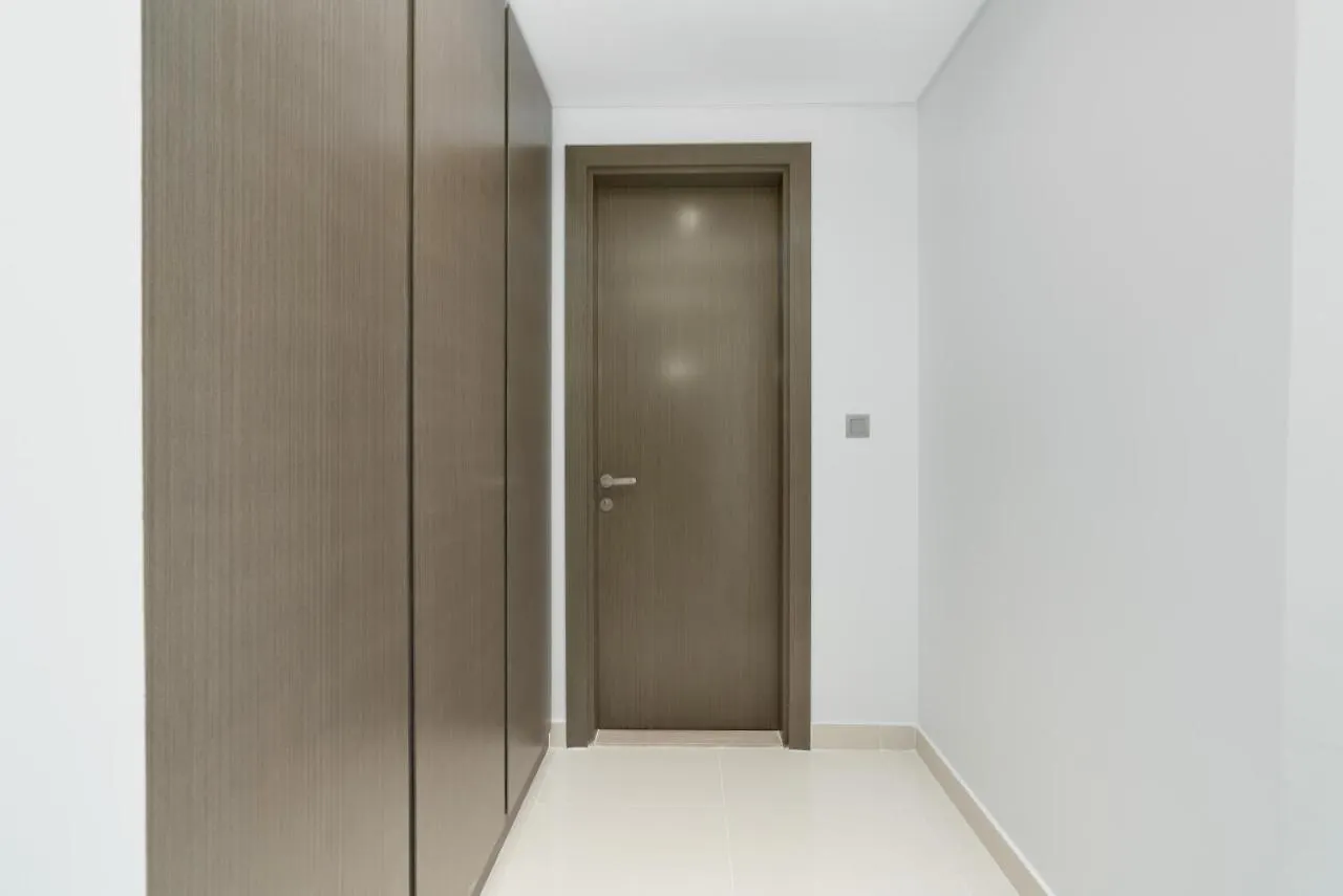 White Sage - Condo With Incredible Canal And Burj Khalifa Views Dubai 0*,  United Arab Emirates