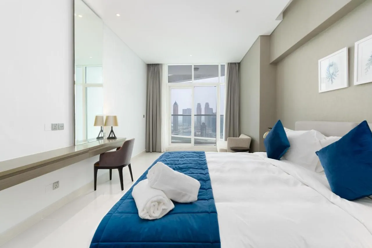 White Sage - Condo With Incredible Canal And Burj Khalifa Views Dubai Apartment