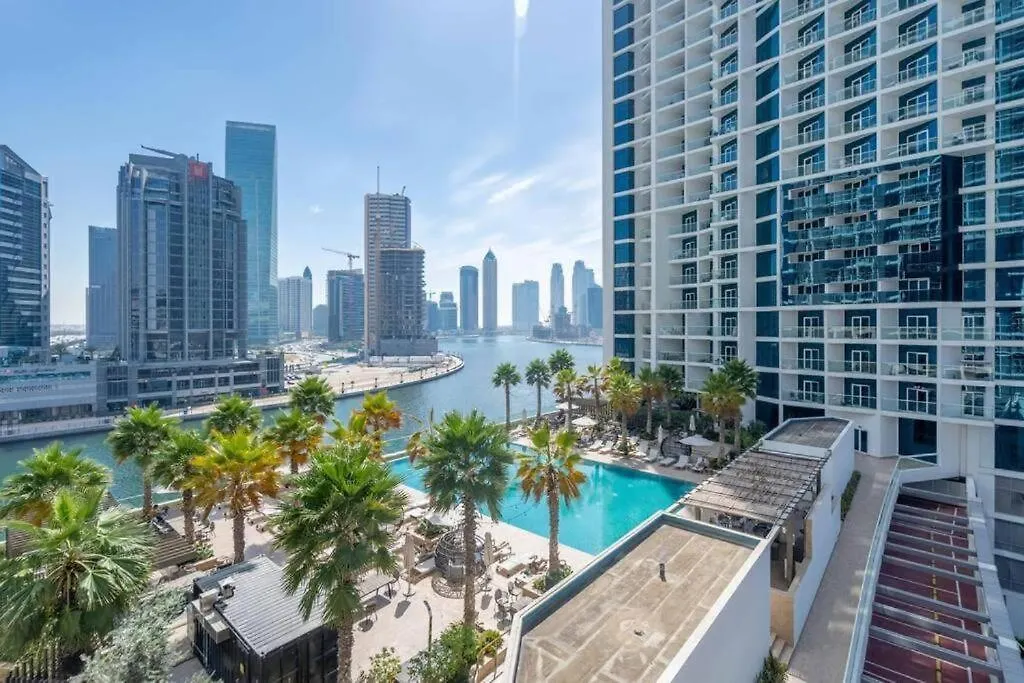 White Sage - Condo With Incredible Canal And Burj Khalifa Views Dubai Apartment
